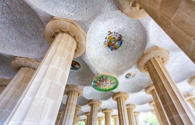 Barcelona, İspanya 'da Park Guell. Meşhur seyahat yeri