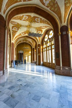 BARCELONA, İspanya 2024, Ocak 04: Santa Creu de Sant Pau Hastanesi 'nin güzel manzarası, Barcelona' daki Modernist Enclosure de San Pau