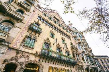 Casa Amatller, Barselona 'nın göbeğindeki Katalan Modernizminin bir başyapıtı. Tasarım Josep Puig i Cadafalch, Barselona, İspanya