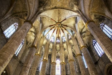 BARCELONA, İspanya - 5 Ocak 2024: Barcelona. Katalonya. İspanya. Santa Maria del Mar Kilisesi, Denizlerin Aziz Mary 'si