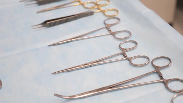 Svorky Chirurgické Nůžky Chirurgické Nástroje Pro Přípravu Chirurgii Operačním Sále — Stock video