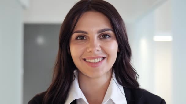 Fortrait Financial Advisor Executive Leader Manager Female Lawyer Entrepreneur Confident — Vídeo de Stock