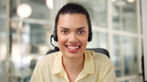 Vrouwelijke Professionele Call Center Agent Afstand Webcam Chat Job Interview — Stockvideo