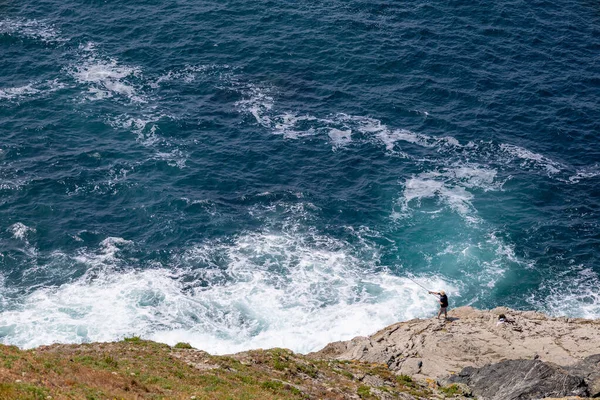 Trevose Head Cornwall Reino Unido Junho Man Fishing Trevose Head — Fotografia de Stock