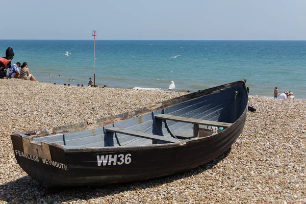 Bognor Regis West Sussex Storbritannien Juni Roddbåt Stranden Vid Bognor — Stockfoto