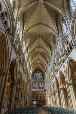 TRURO, CORNWALL, İngiltere, 6 Mayıs. 6 Mayıs 2024 'te Truro, Cornwall' daki Katedral 'in iç manzarası.