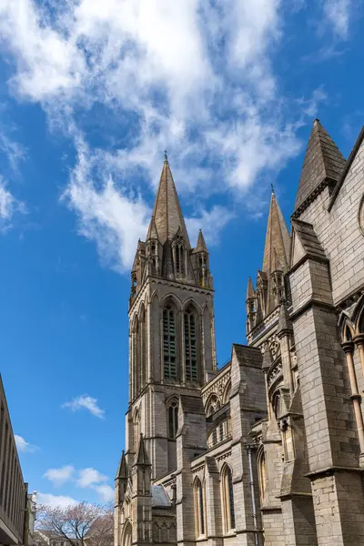 TRURO, CORNWALL, İngiltere, 6 Mayıs. 6 Mayıs 2024 'te Truro, Cornwall' daki Katedral manzarası.