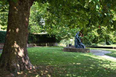 EAST GRINSTEAD,  WEST SUSSEX, UK, AUGUST 16. View of the McIndoe Memorial in East Grinstead, West Sussex on August 16, 2024 clipart