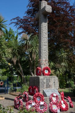 Dartmouth, Devon, İngiltere, 13 Mayıs. 13 Mayıs 2025 'te Dartmouth, Devon' daki Royal Avenue Gardens manzarası