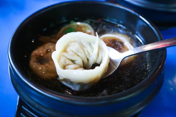 Темнотонні Супи Або Корейські Пельмені Корейська Їжа Або Корейський Пельмень — стокове фото
