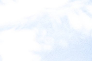 Beton duvar veya beyaz duvar, beyaz arkaplan veya beyaz duvar kağıdı veya beyaz zemin ve gölge