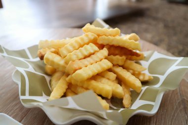 Patates kızartması ya da kızarmış patates, kızarmış patates.