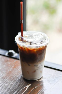 Buzlu kahve, buzlu latte kahve ya da servis için buzlu kapuçino kahve.