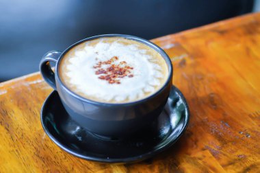 Sütlü çay, Tayland çayı ya da Tayland sütlü tişörtü ya da sıcak Tayland çayı ya da sıcak sütlü çay ya da sıcak içecek.