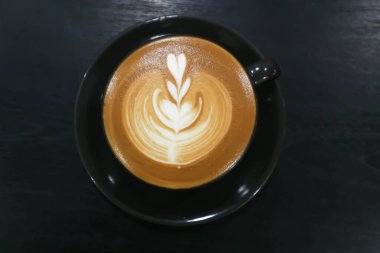 sıcak kahve, cappuccino kahve ya da latte kahve ya da sade beyaz ya da latte sanat kahvesi