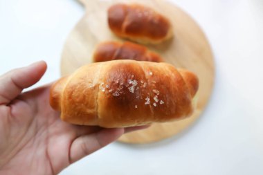 Shio Pan, Salzstangerl ekmeği ya da Avusturya ekmeği ya da tepside Japon ekmeği