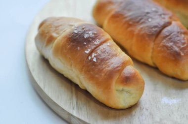 Shio Pan, Salzstangerl ekmeği ya da Avusturya ekmeği ya da tepside Japon ekmeği