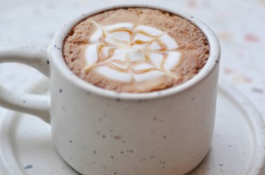 sıcak kahve, cappuccino kahve ya da latte kahve ya da sade beyaz ya da latte sanat hizmeti için.