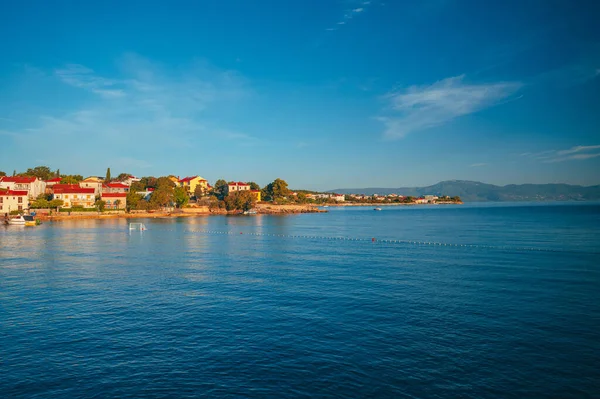 Kota Malinska Pemandangan Udara Tepi Laut Tujuan Wisata Pulau Krk — Stok Foto