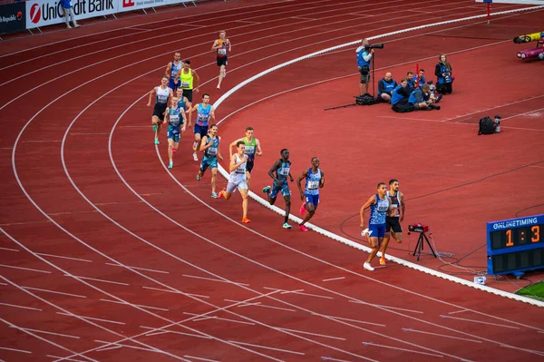 Ostrava Czechia June 2023 参加800米赛跑的男性运动员 在布达佩斯世界田径比赛和巴黎夏季奥运会上的田径比赛 — 图库照片