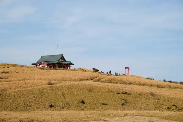 神奈川県箱根にある駒ヶ岳の上にある箱根元宮 — ストック写真