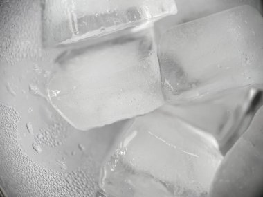 Makro görünümde buz küpleri