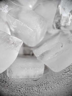 Makro görünümde buz küpleri