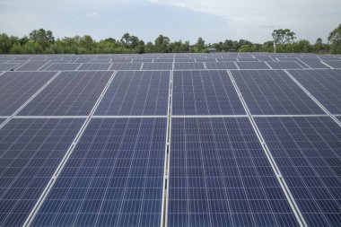 Fotovoltaik güç tedarik sistemleri. Güneş Enerjisi Panelleri. Güneş enerjisi santrali. Ekolojik yenilenebilir enerji kaynağı. - Görüntü