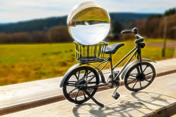 Ένα Μικρό Διακοσμητικό Ποδήλατο Γυάλινη Μπάλα Στυλ Νέον Και Τοπίο — Φωτογραφία Αρχείου