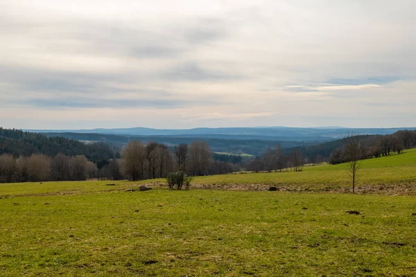 Eine Grüne Wiese Mit Landschaft Frühling — Stockfoto