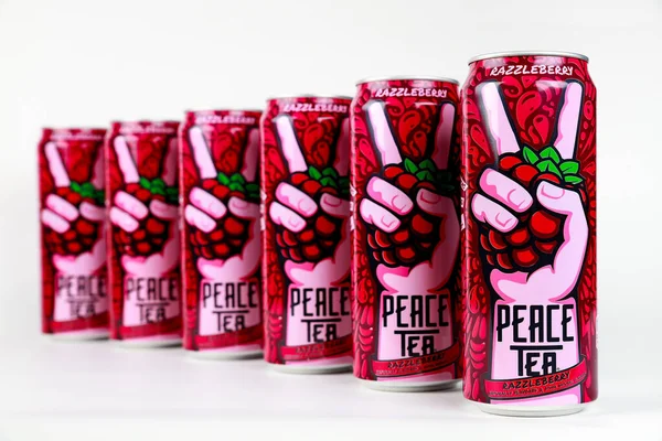 January 2022 Spartanburg Usa Razzleberry Peace Tea Cans Produced Coca — Stock Fotó