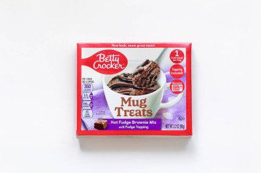 12 Mayıs 2023. Spartanburg, SC USA. Betty Crocker 'ın sıcak çikolatalı kek karışımı. Çikolata aşermeleri için her zaman mükemmel..