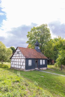 Kloster Vessra, Almanya - 16 Eylül 2022: Almanya 'da Kloster Vessra, Thüringen' de Vessra Abbey Müzesinde küçük bir kabuk