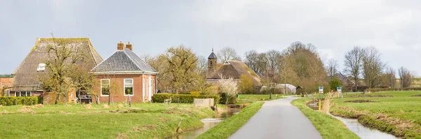 Utsikt Över Lilla Byn Dorkwerd Kommun Groningen Nederländerna — Stockfoto