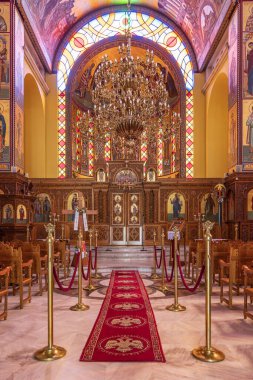 Selanik, Yunanistan - 29 Nisan 2023: Yunanistan 'ın orta kesimindeki Selanik' teki Aziz Kiril ve Methodis Kilisesinin İçi