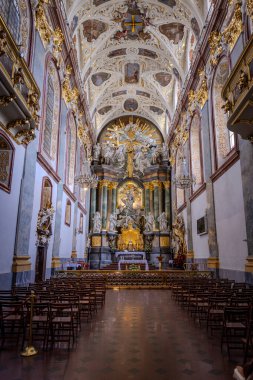 Polonya, Czestochowa - 19 Temmuz 2023: Jasna Gora manastırı ve kilisesi. Siyahi Madonna mucizevi ikonuna sahip Polonya Katolik hac alanı.