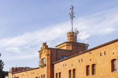 1823 yılında Polonya 'nın Krakow kentindeki Kosciuszko Mound Müzesi binası Polonya ve Amerikan askeri kahramanı Tadeusz Kosciuszko' ya ithaf edilmiştir.