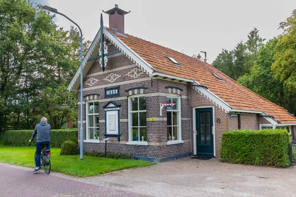stock image Foxwolde, The Netherlands - August 29, 2023: Ancient Tollhouse along road between Rodenand Peize, munipality Noordenveld in Drenthe The Netherlands