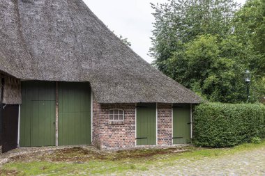 Hollanda 'nın Drenthe kentindeki Orvelte tablolarının manzarası..