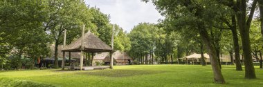 Hollanda 'nın Drenthe kentindeki Orvelte tablolarının manzarası..