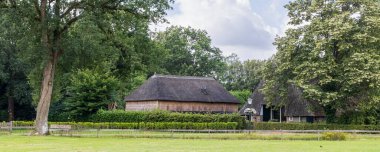 Hollanda 'nın Drenthe kentindeki Coevorden Belediyesi Meppen' in manzarası.