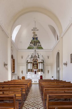 Nikaragua 'daki Granada' daki Mary Katedrali Kilisesi 'nin sunağı.