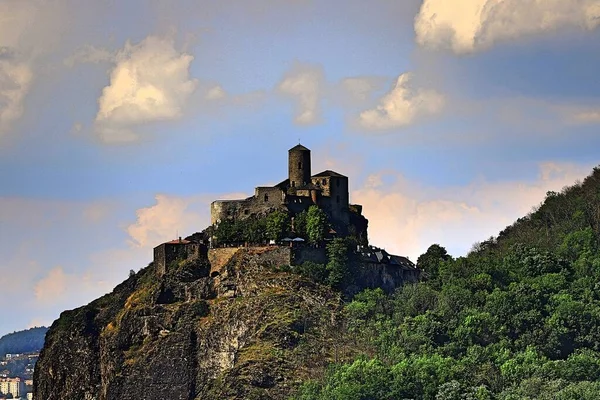 Castelo Gótico Strekov Topo Penhasco Alto Dia Ensolarado Brilhante — Fotografia de Stock