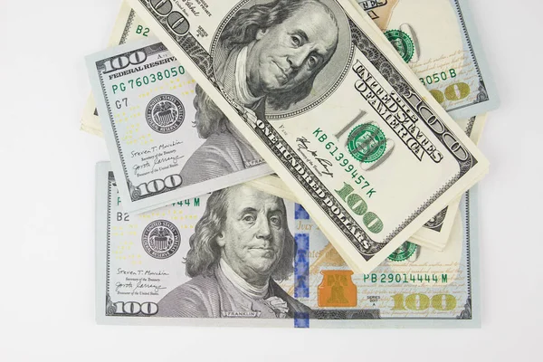 Staplar Med Dollar Vitt Närbild Mycket Pengar Ekonomiskt Koncept Amerikanska — Stockfoto
