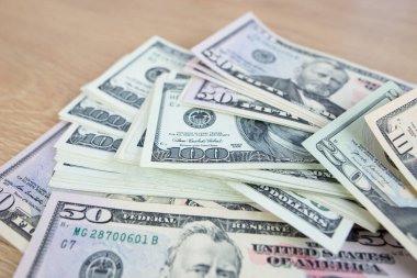 Amerikan doları. Çok para. Mali konsept.