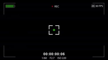 Kamera kayıt ekranı alfa kanalı ile örtüşüyor. DSR kamera çerçevesi görüntüleyici, çoklu ayarı ve zamanlayıcısı olan video kaydedici ekran. Video kameralar için 4K kamera arayüzü.