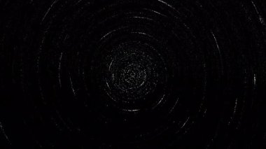 İnce Parçacık Parlaklığına sahip Karanlık Soyut Girdap