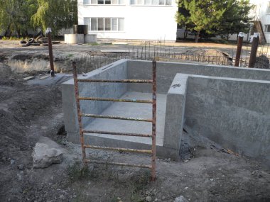 Görünür beton takviyeli inşaat yeryüzü çeşitliliği 1