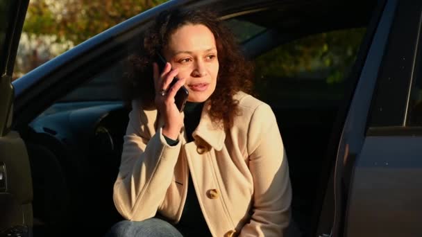 Beautiful Curly Multi Ethnic Brunette Woman Wearing Beige Coat Dialing — Stock Video