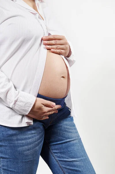 Midsection Pregnant Woman Expecting Baby Enjoying Her Week Pregnancy Holding — Stock Photo, Image